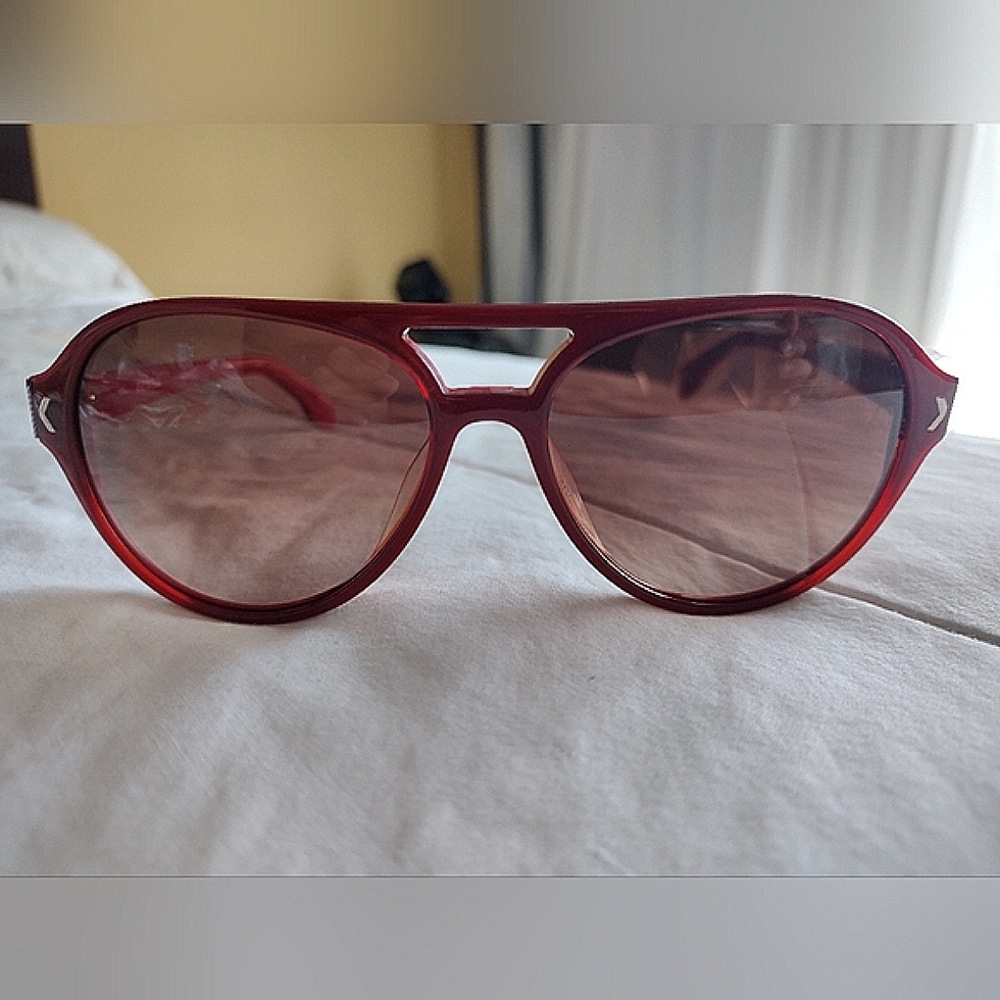 Kiss Kill sunglasses